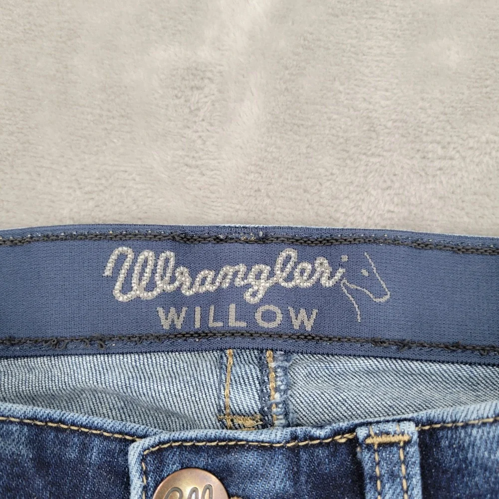 Wrangler Ultimate Riding Jean Willow Womens 28x34 Blue Bootcut Stretch Denim - Picture 6 of 12